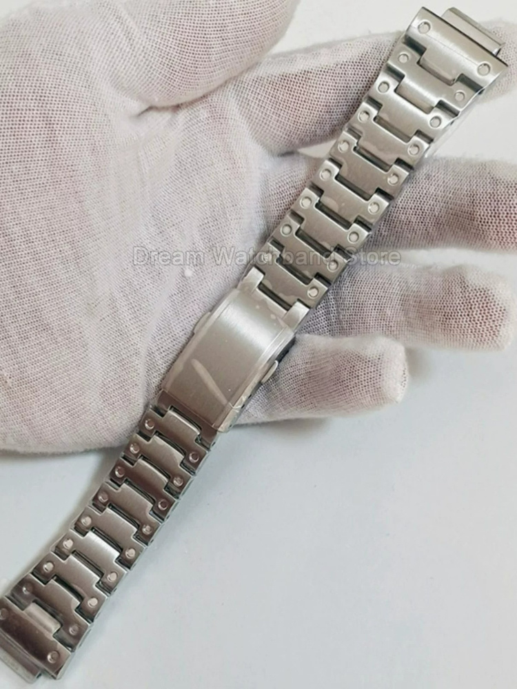 防錆加工と厚い金属製構造の時計ブレスレット、カシオG-SHO - Casio Watch G-Shock Dw-5600 のレビューと価格